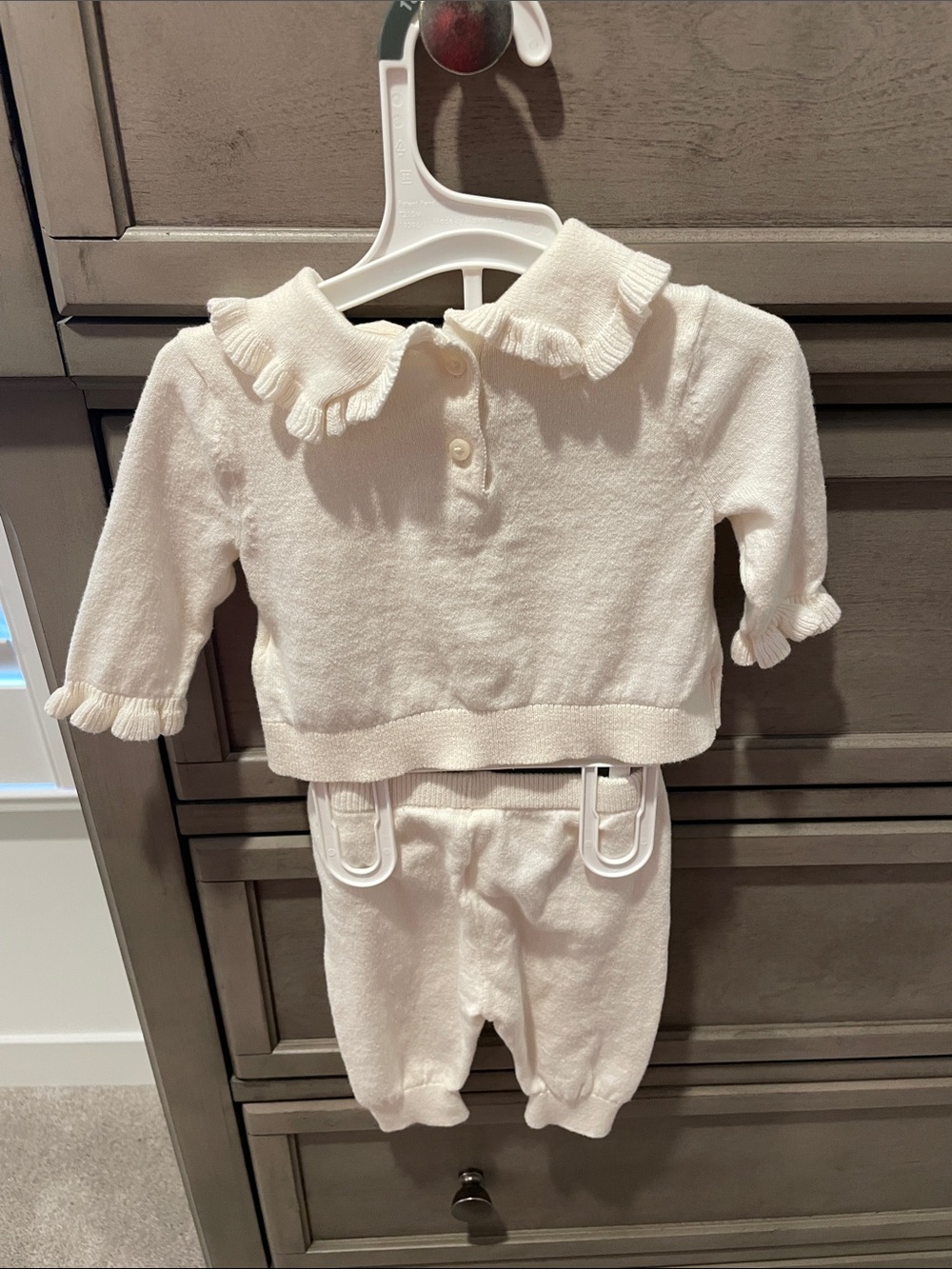 Gap Knit Set - Picture 4 of 4